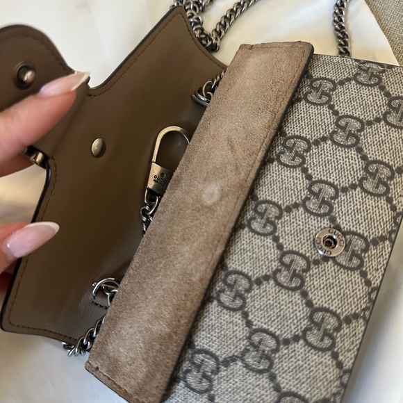 GUCCI DIONYSUS GG SUPREME SUPER MINI (Authentic) - Picture 14 of 16